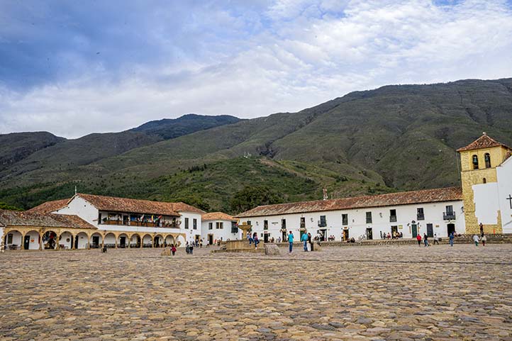 Mountain landscape of Villa de Leyva from the main square