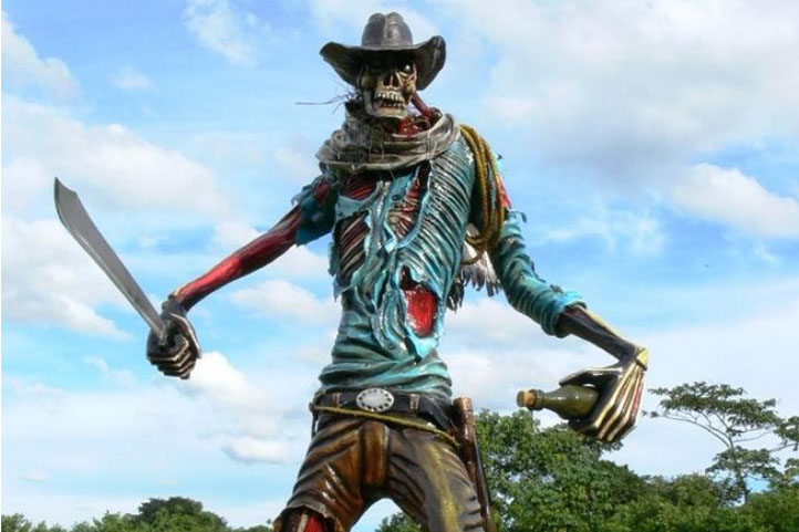 Sculpture of the famous legend of Colombia Juan Machete