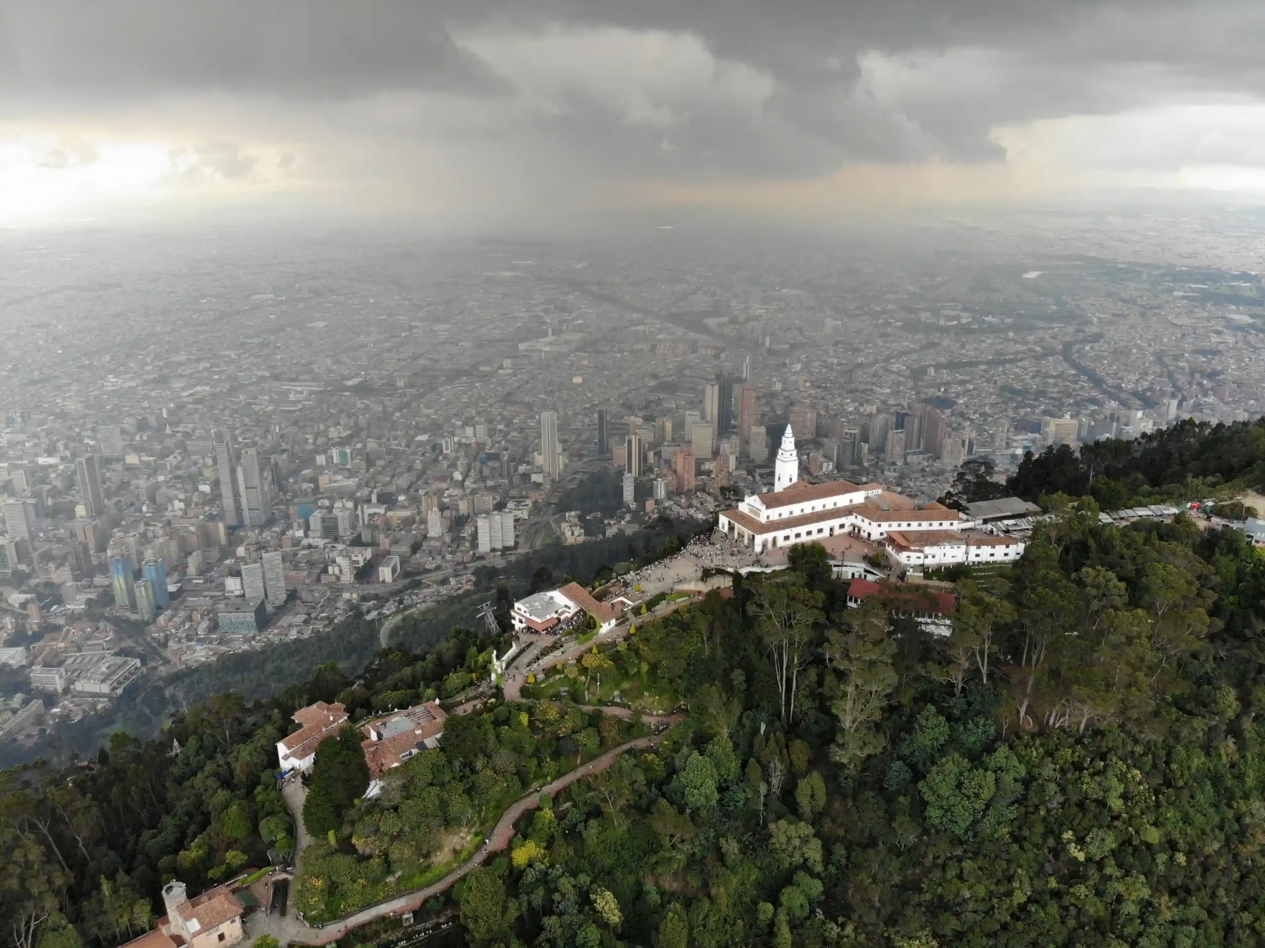 Monserrate hill and Bogota city homepage